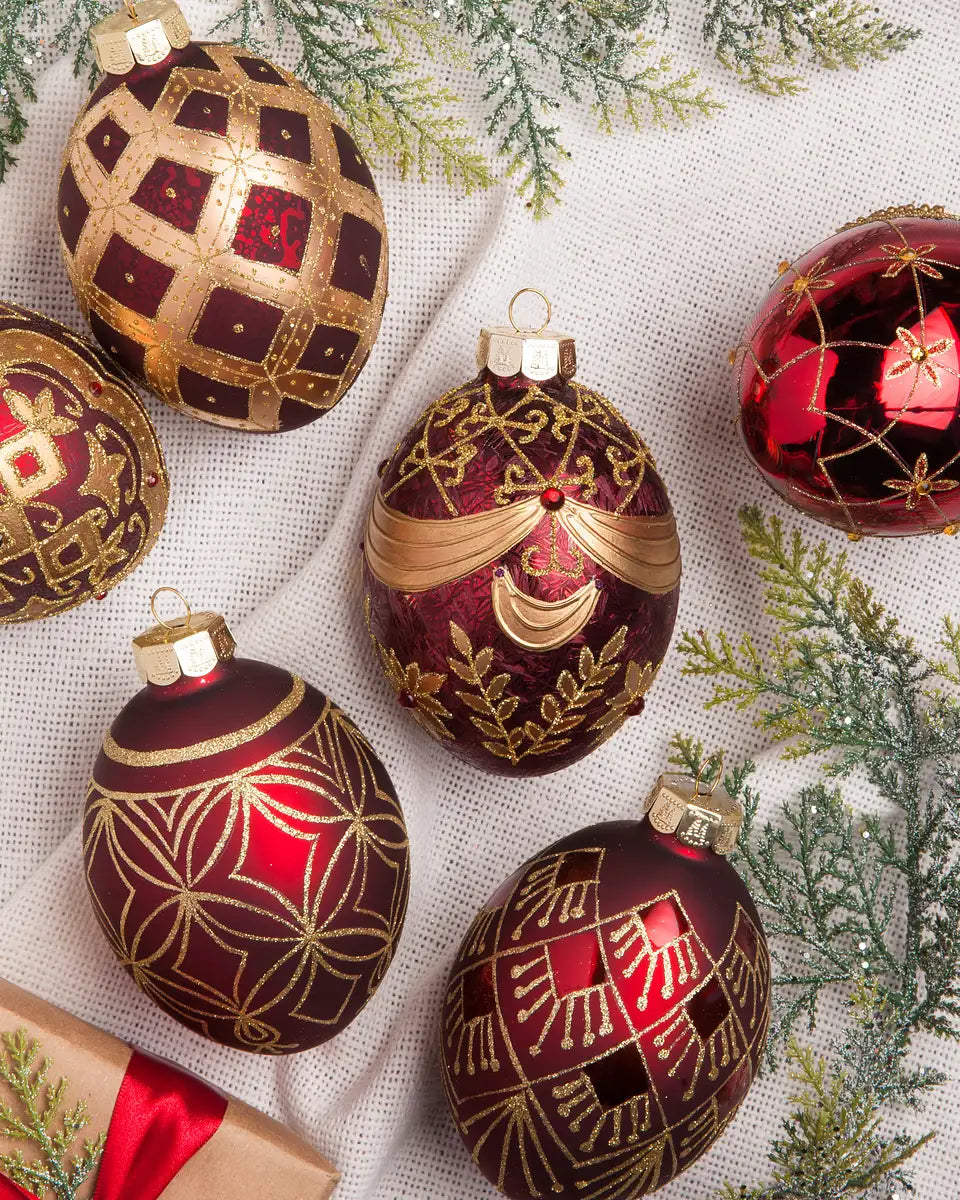 Brilliant Bordeaux Bauble